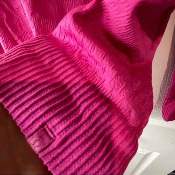 Lululemon restless long sleeve pink size 4 top - Picture 2 of 6
